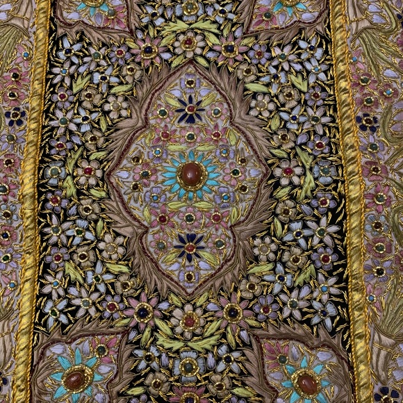 Jewel carpet handmade with velvet vase - Picture 15 of 15